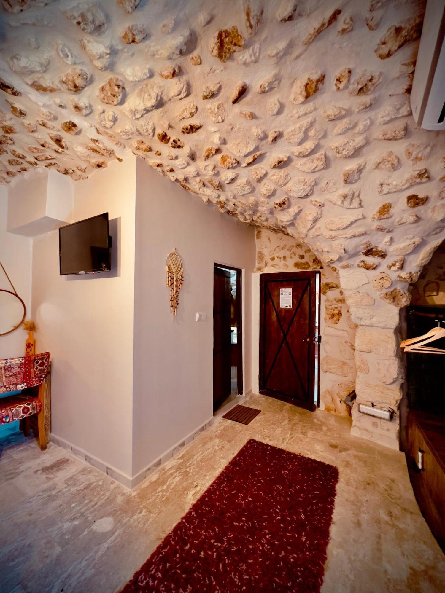 Mons Masius Hotel Teras Midyat Екстериор снимка
