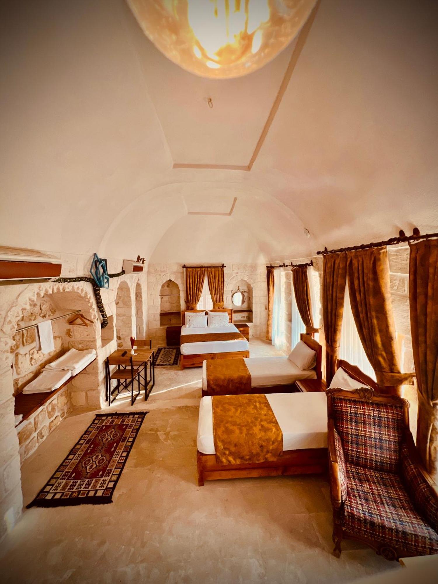 Mons Masius Hotel Teras Midyat Екстериор снимка