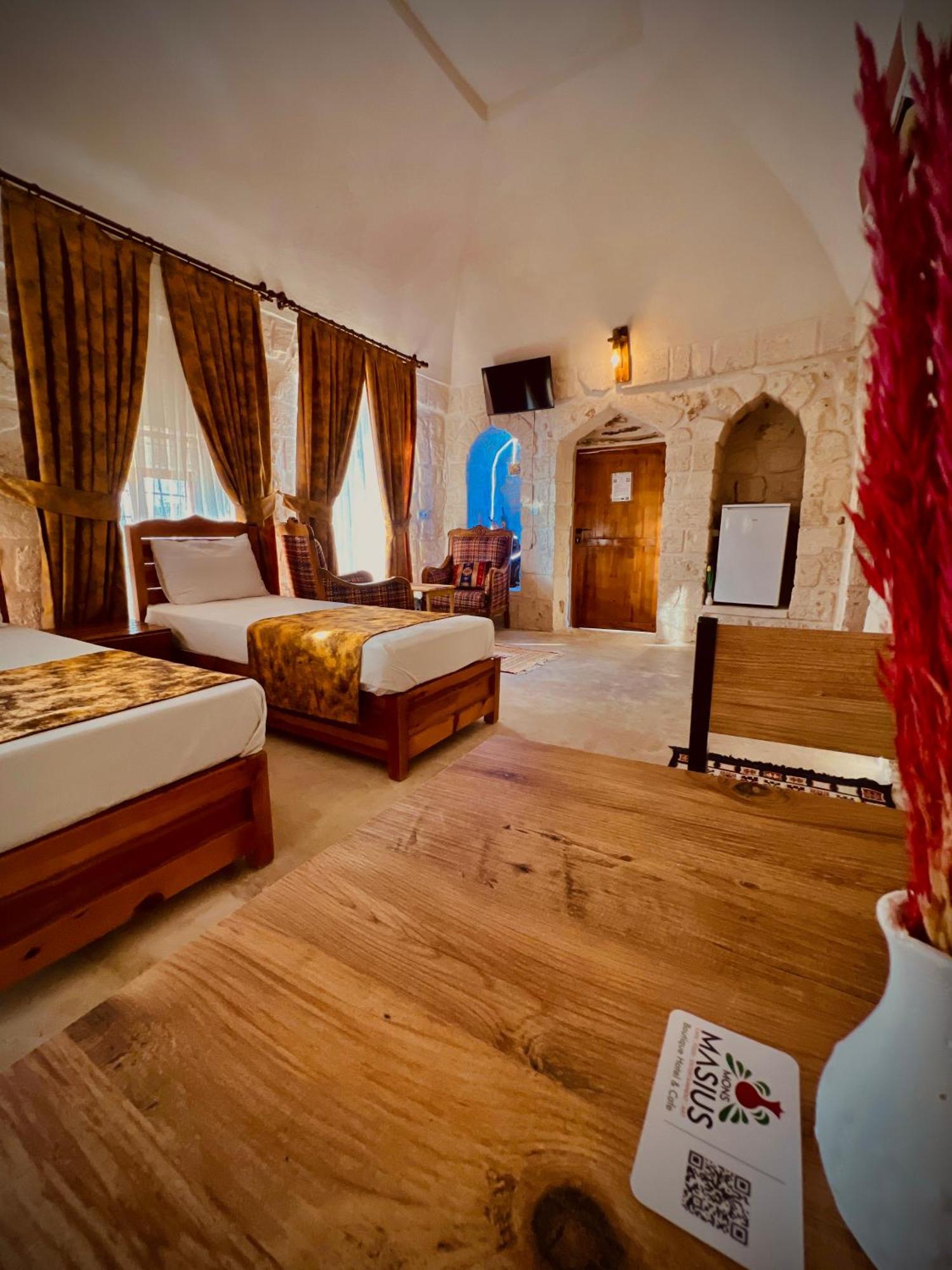 Mons Masius Hotel Teras Midyat Екстериор снимка