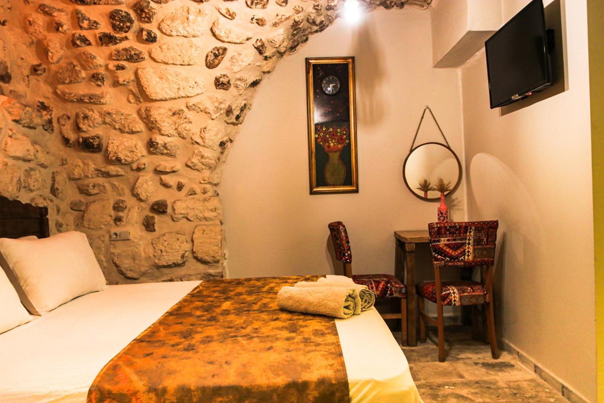 Mons Masius Hotel Teras Midyat Екстериор снимка