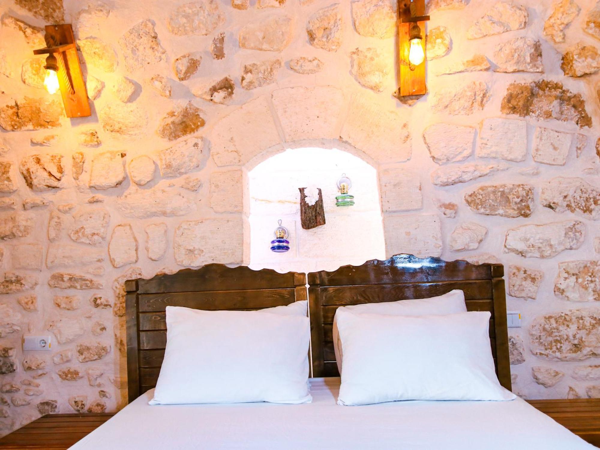 Mons Masius Hotel Teras Midyat Екстериор снимка