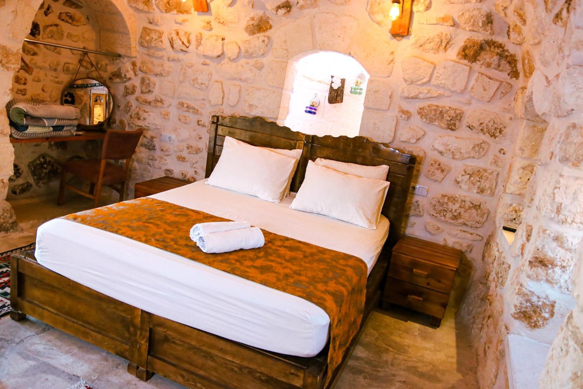 Mons Masius Hotel Teras Midyat Екстериор снимка